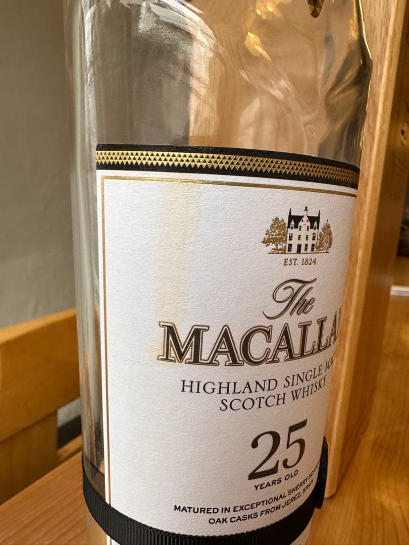 【箱と瓶のみ】マッカラン25年　The Macallan 25