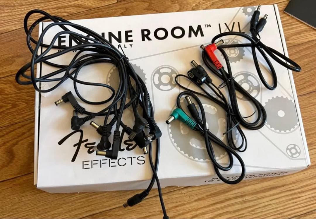 Fender Engine Room LVL8 フェンダー　パワーサプライ