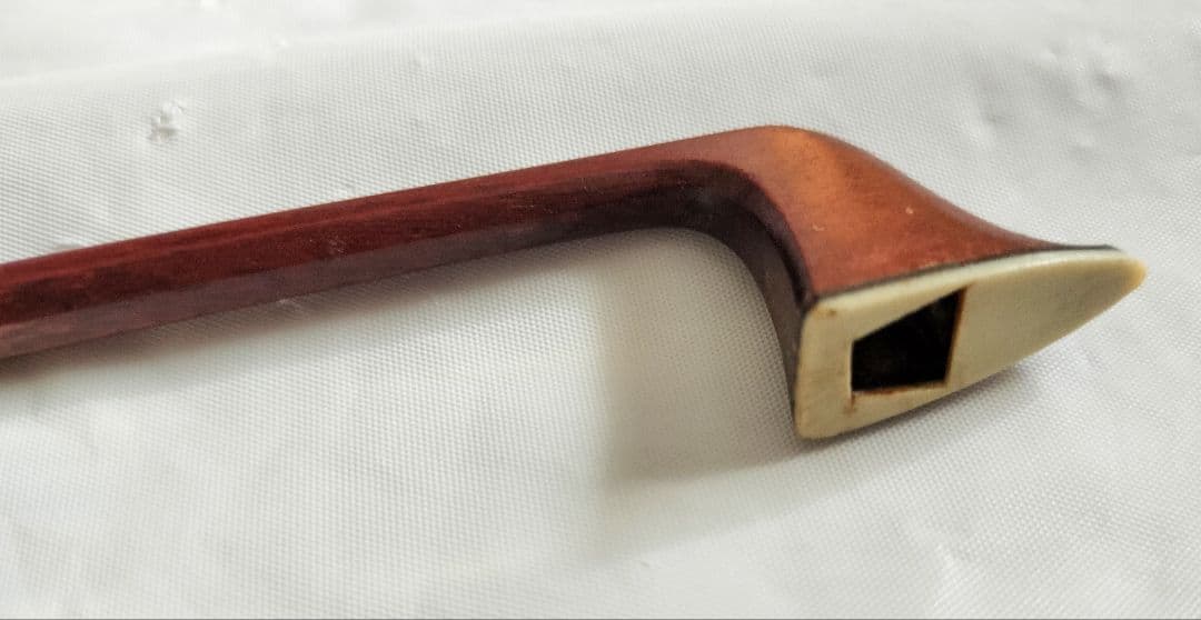 【Johann Meinhold（ヨハンマインホールド）製】バイオリン弓　4/4