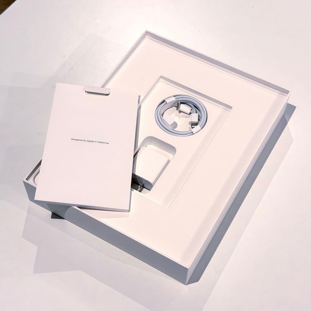 @ファ様　iPad Pro 12.9インチ 第6世代 256GB Wi-Fi