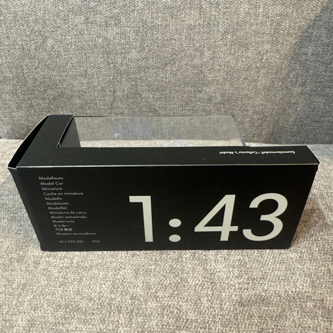 Volkswagen Polo ミニカー コーンフラワーブルー 1/43