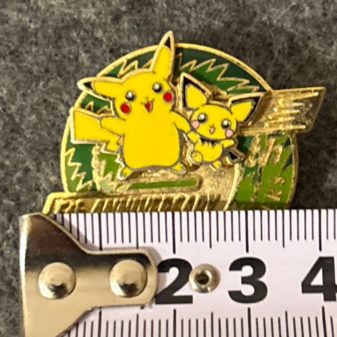 ポケモン ピカチュウ ピンバッジ 5周年記念 Pocket Monsters