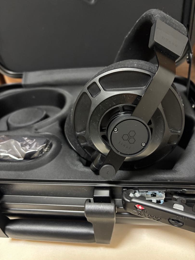 【値下げ】D7000 finalの平面磁界型ヘッドホン