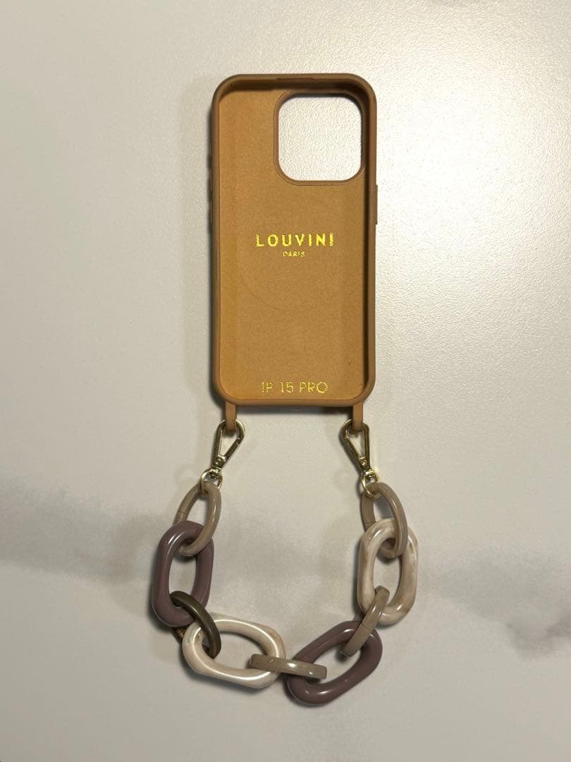LOUVINI PARISハンドストラップ &iPhone15proケースセット