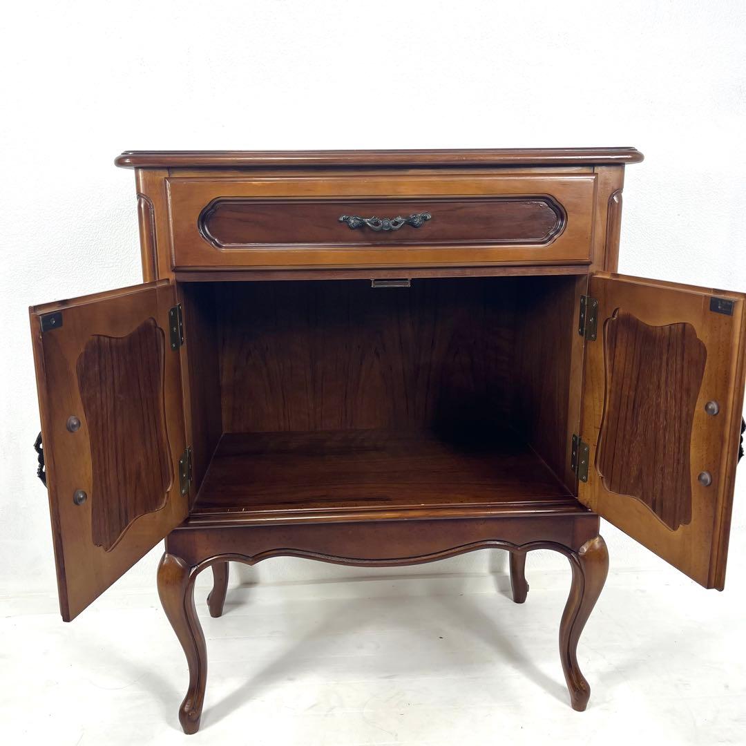 【送料無料】カリモク　キャビネット 猫脚 サイドボード　karimoku