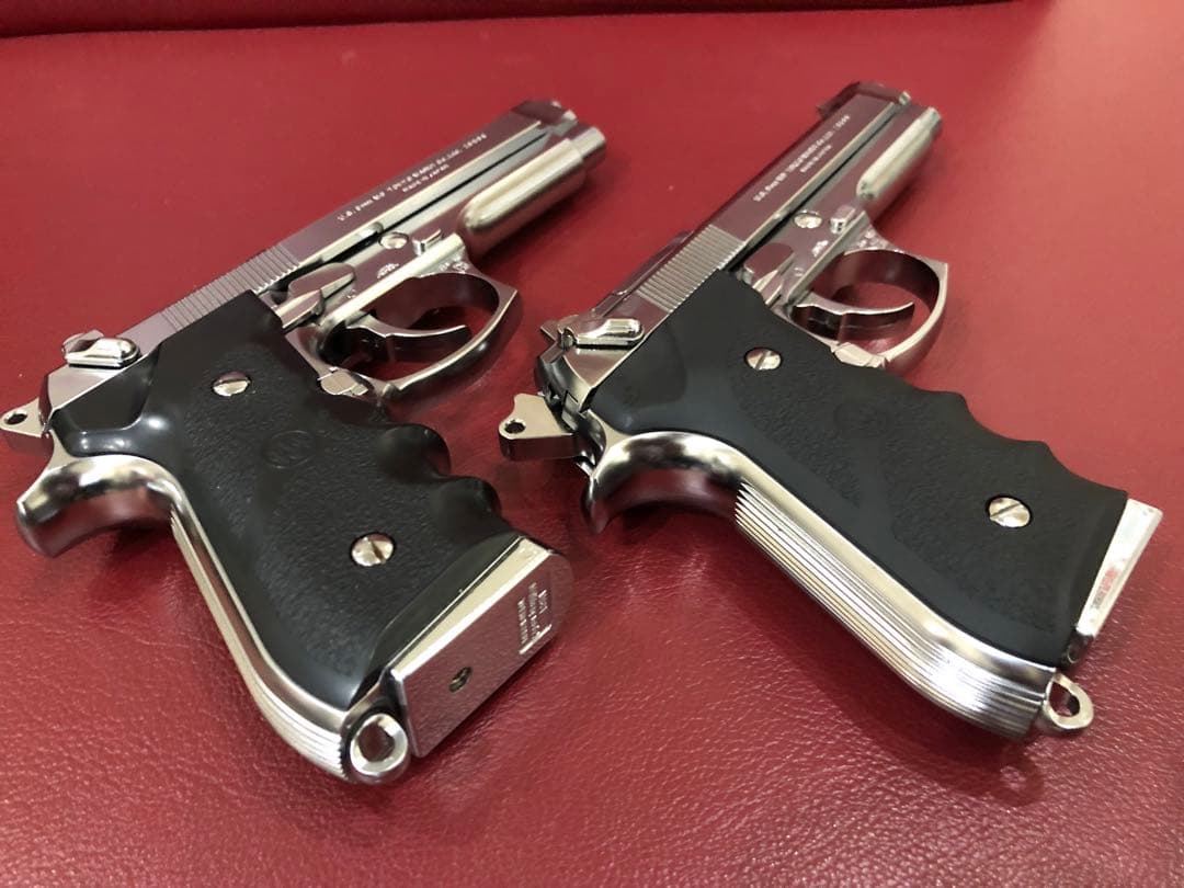 今日だけ値下げ！ベレッタファン必見マルイM92FクロームステンレスGBBケース付