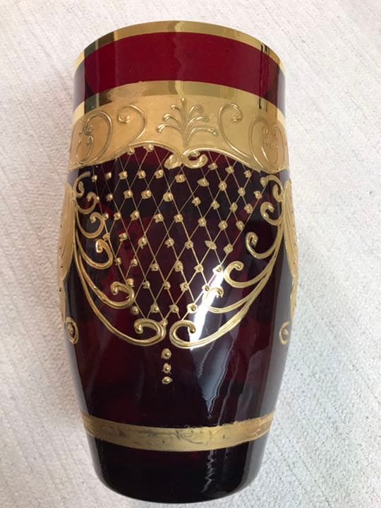 チェコ硝子花瓶　箱付き　お値下げ❗️