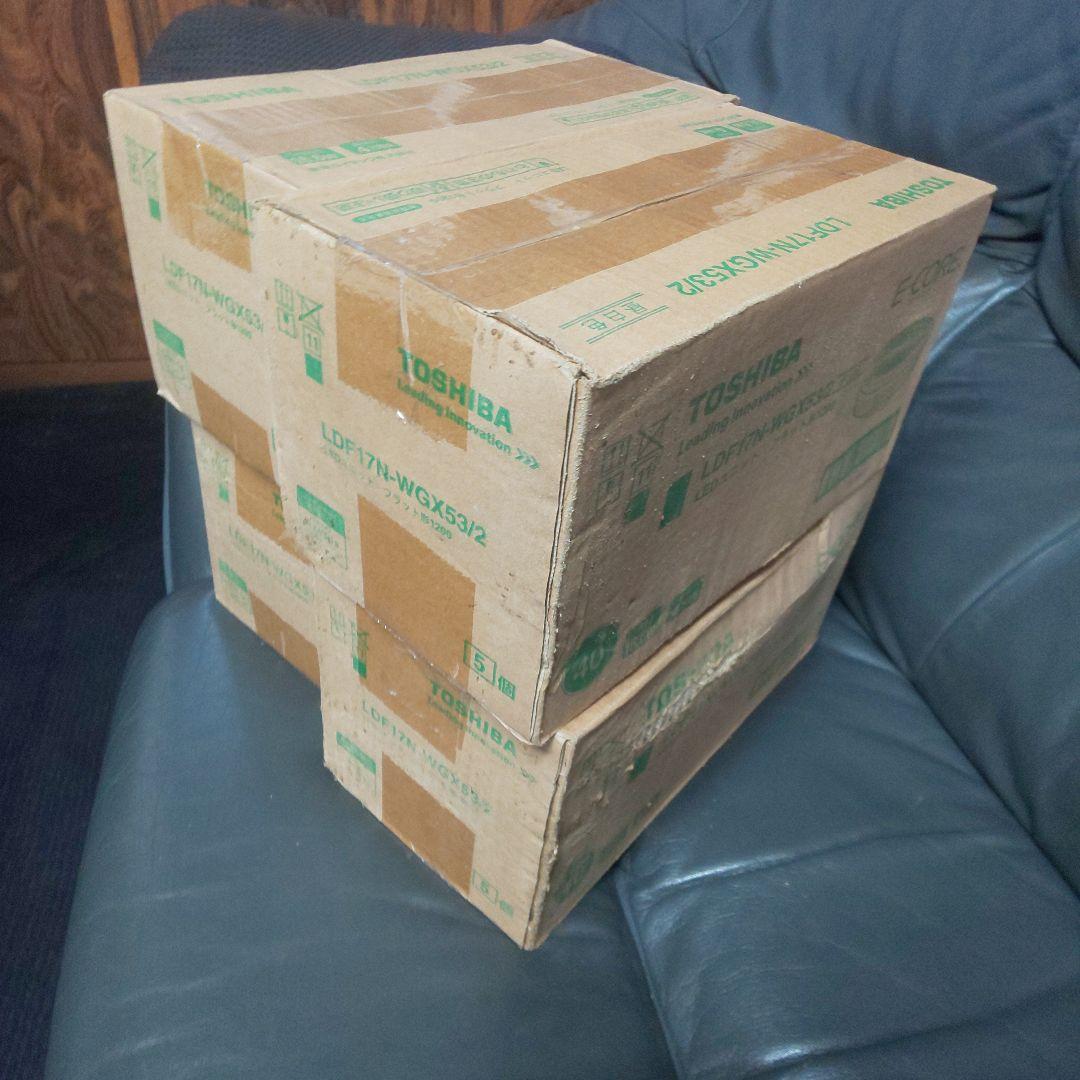 売約済み みかまん様 東芝 LED蛍光灯 LDF17N-WGX53/2 11箱