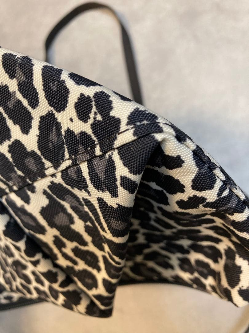 エルベシャプリエ ショルダーバッグ Sサイズ パンサーブラン