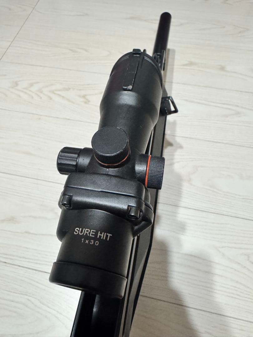 ファマス5.56 F1 ブラック スコープ付き 東京マルイ