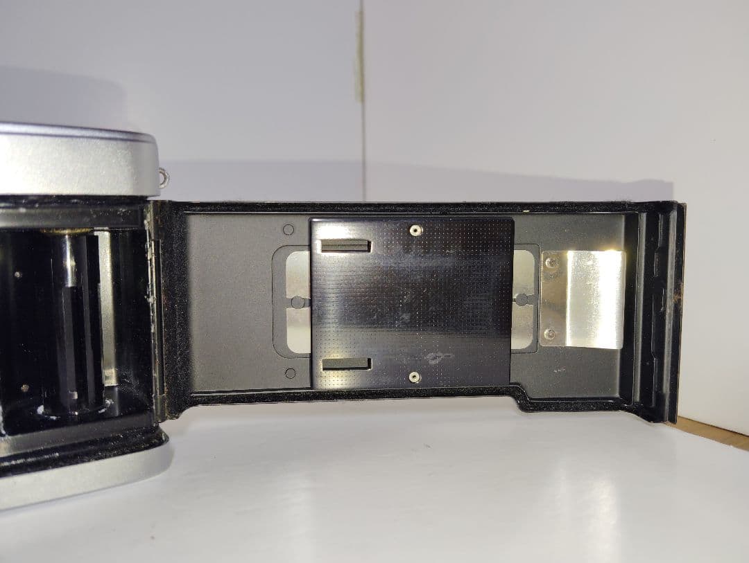 OLYMPUS TRIP 35 （動作美品）