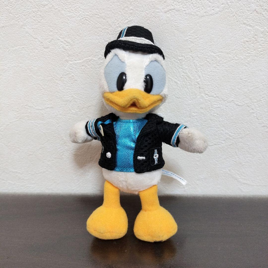 ゆ*ゃ様 4点セット　ドナルド　ぬいぐるみバッジ（2点）　キーチェーン　カード