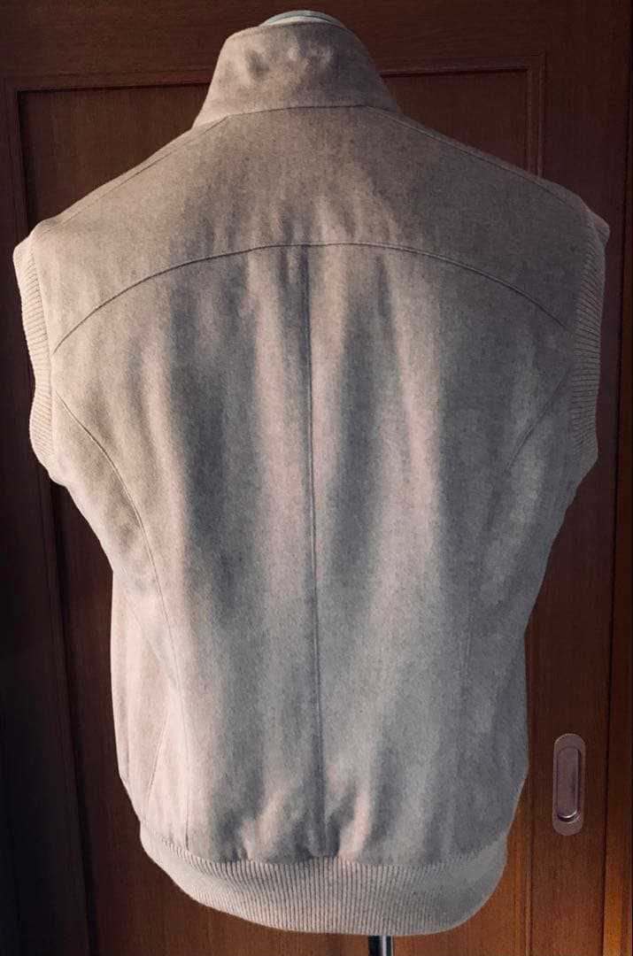 Brunello Cucinelli氏ご愛用　極上カシミアスーツベスト¥45万