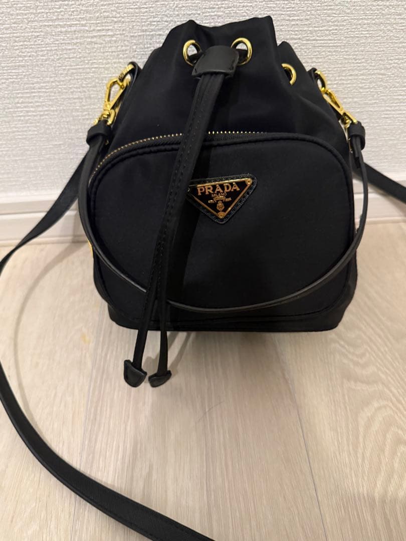 プラダブラック　ショルダー2wayバッグノベルティ