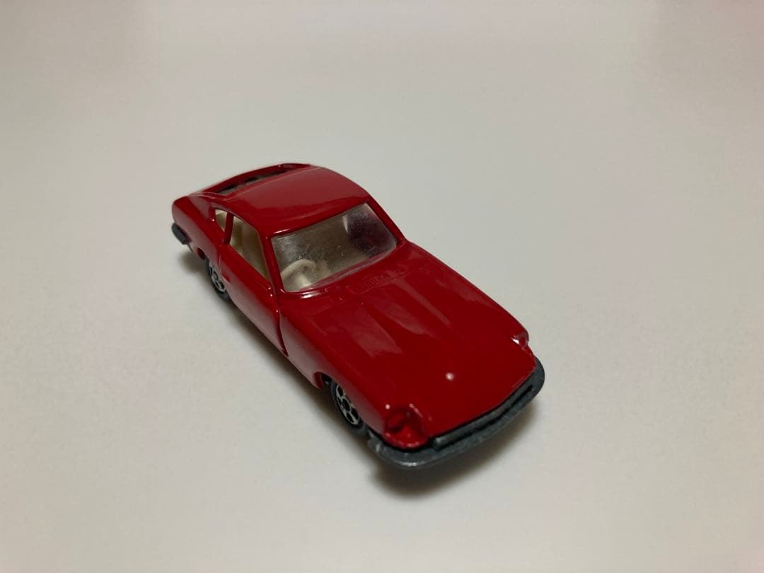 トミカ　日本製　ニッサン　フェアレディZ432 1Aホイール 赤