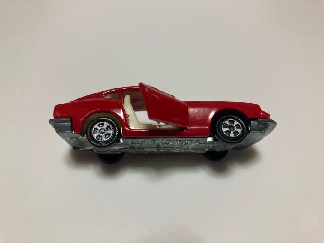 トミカ　日本製　ニッサン　フェアレディZ432 1Aホイール 赤