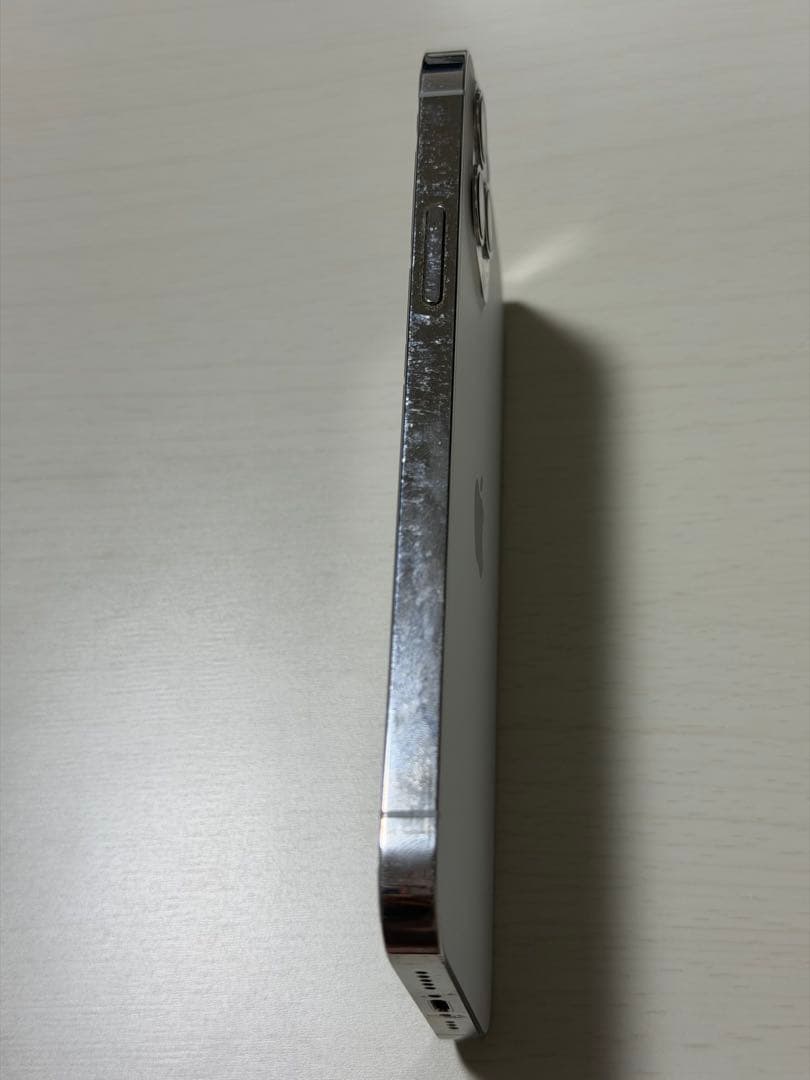 iPhone 12pro 本体のみ