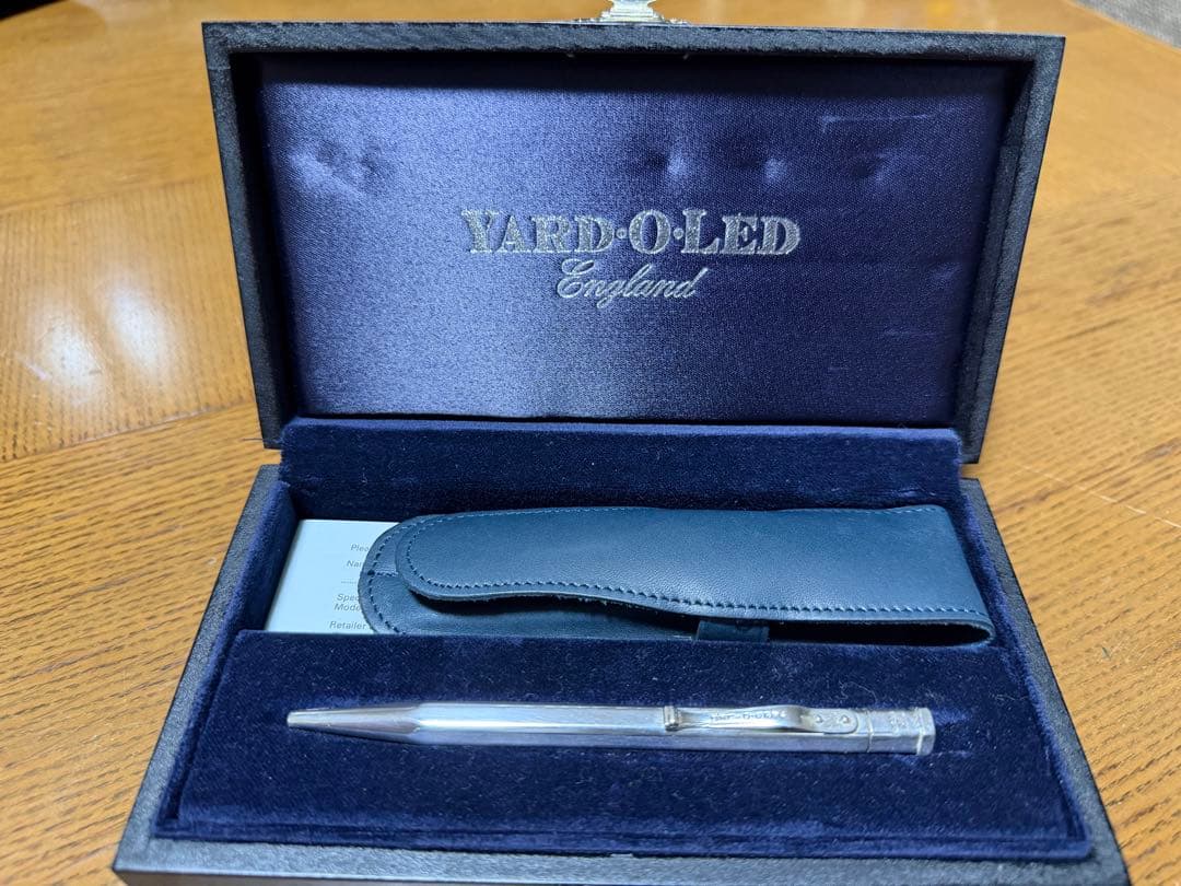 ヤード・オ・レッドボールペン ディプロマット