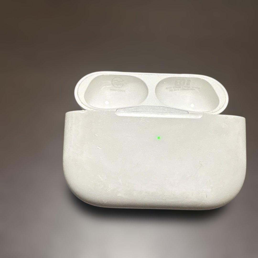 AirPods 第二世代　本体 ホワイト 充電ケース付き