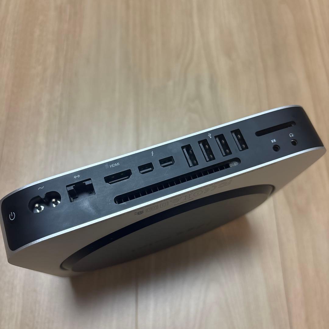 明かり　Apple Mac mini Late 2014 i7/16GB