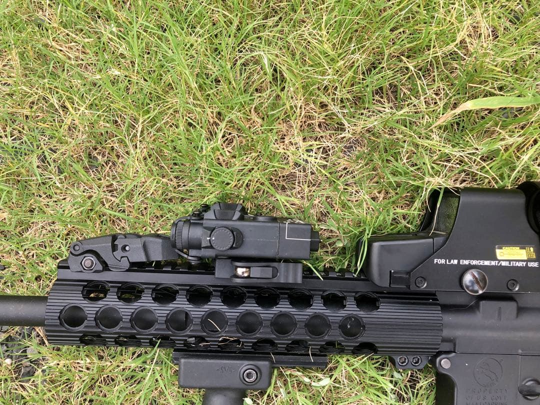 東京マルイ　ガスブローバックライフル　M4A1MWS 外装カスタム　マガジン6本