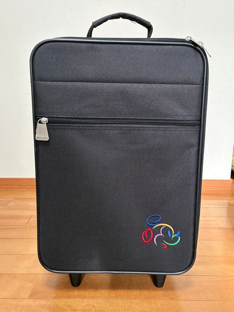 【希少】ディズニーキャリーケース　布製　スーツケースとショルダーバッグのセット
