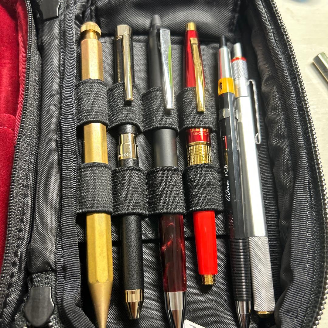 文房具まとめ売り（筆箱も付属）値下げ交渉大歓迎