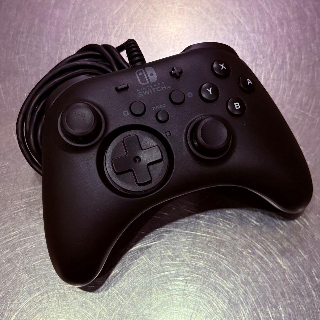 任天堂 スイッチ 本体 + 有線コントローラー