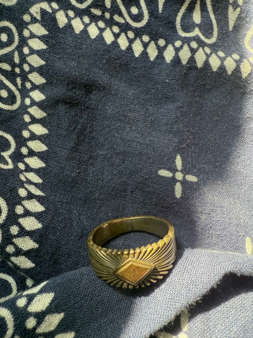 パッドべドニー　リング