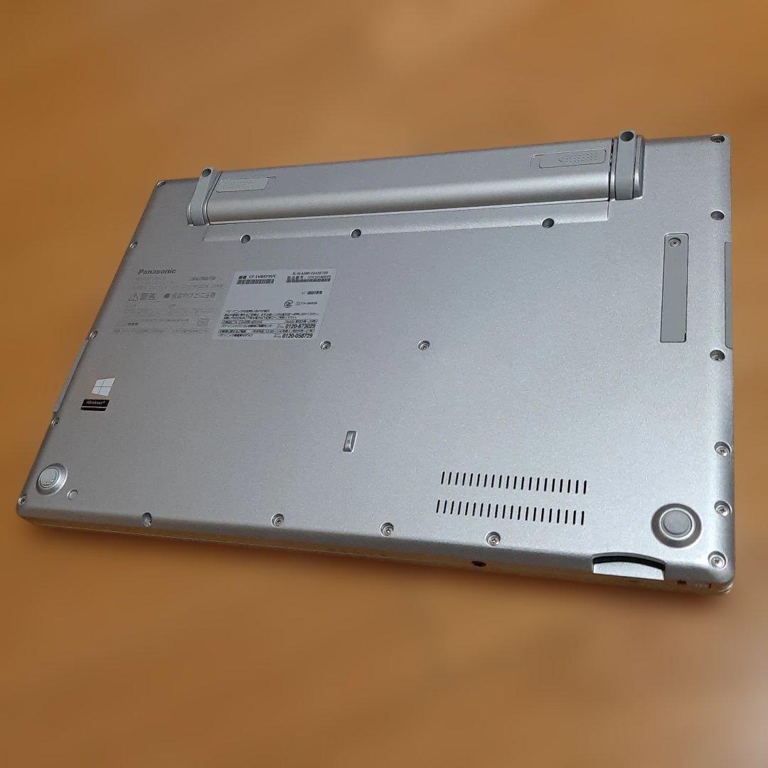 爆速！Panasonic Let's note CF-LV i5第8世代特典多数