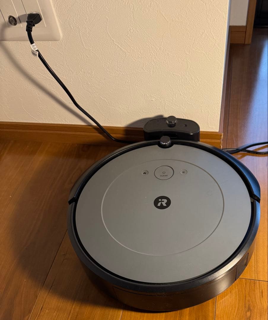 【高年式】iRobotルンバi2 分解清掃済 WiFi対応 ゴムブラシ 動作保証