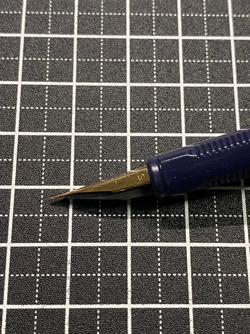 PILOT QUATRO Matt-NAVY 万年筆　字幅F