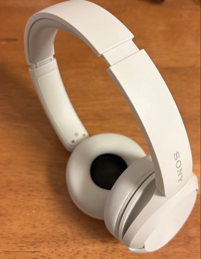 SONY ワイヤレスヘッドホン Bluetooth 白