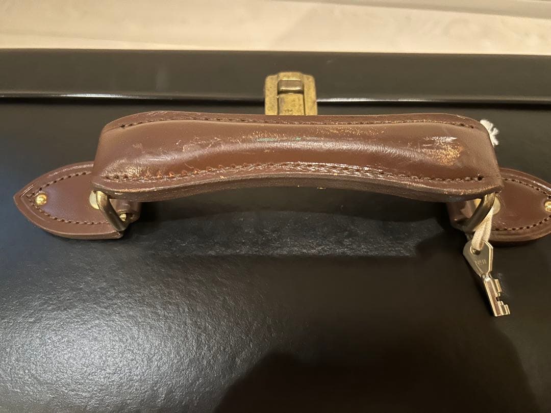 【美品】Globetrotter 33インチ　エクストラディープ　ブラック×タン