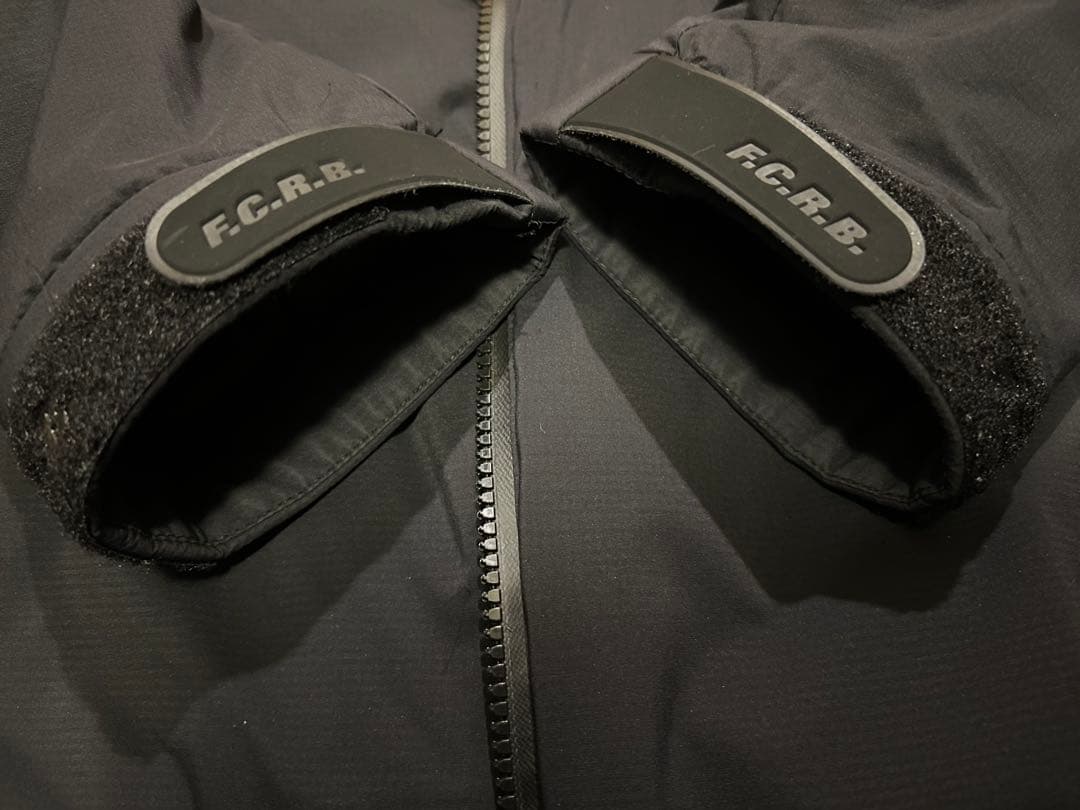 美品 23AW FCRB プリマロフト ジャケット