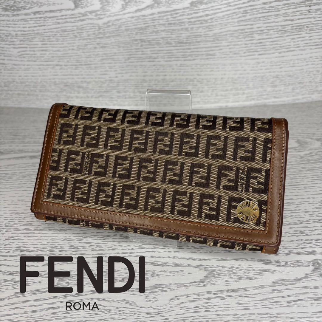 極美品　FENDI フェンディ　長財布　二つ折り　S8068