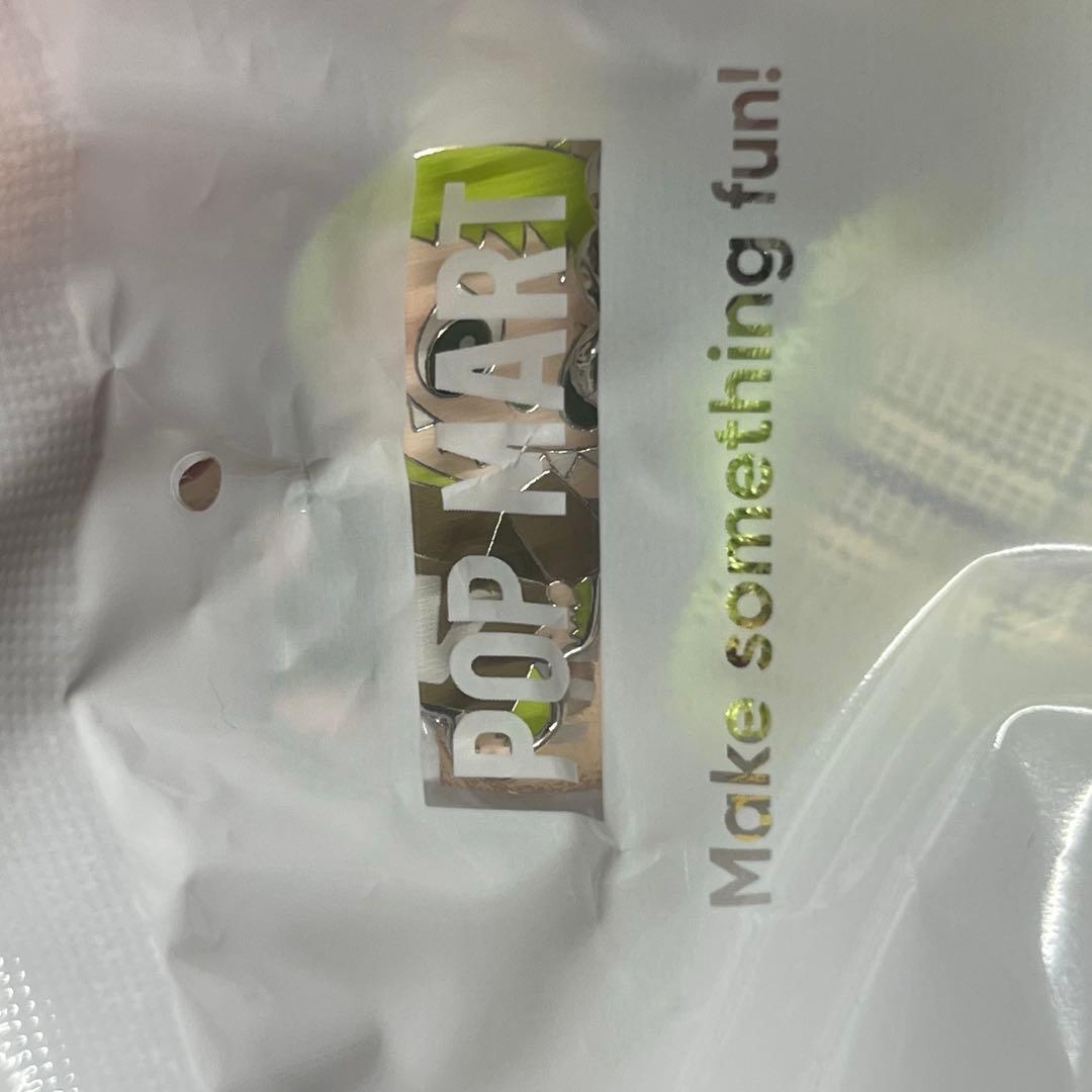 POP MART ラブブ PIN FOR LOVE V