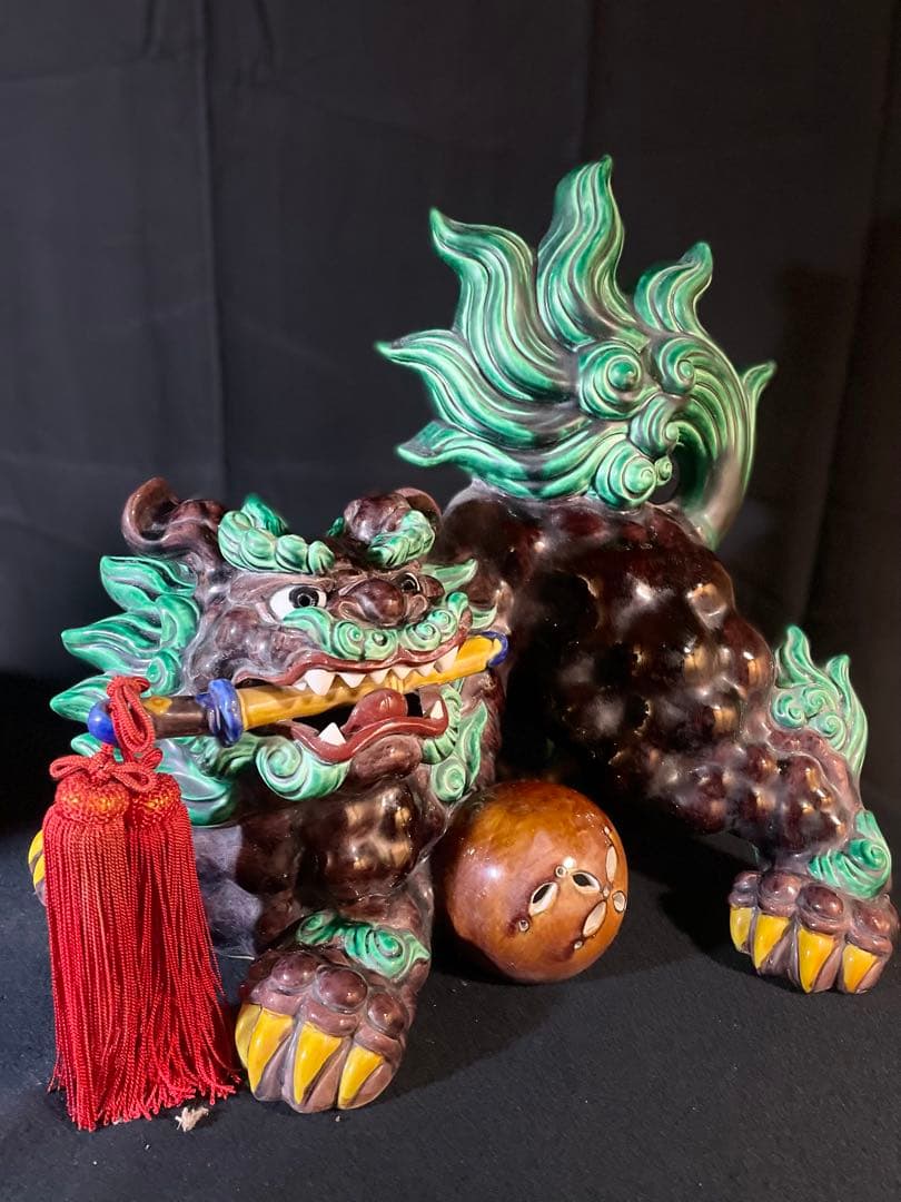 はやみ玉乗り獅子 糠川清章作　九谷焼 魔除け 縁起物 狛犬 剣 置物 緑