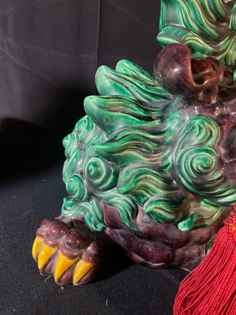 はやみ玉乗り獅子 糠川清章作　九谷焼 魔除け 縁起物 狛犬 剣 置物 緑