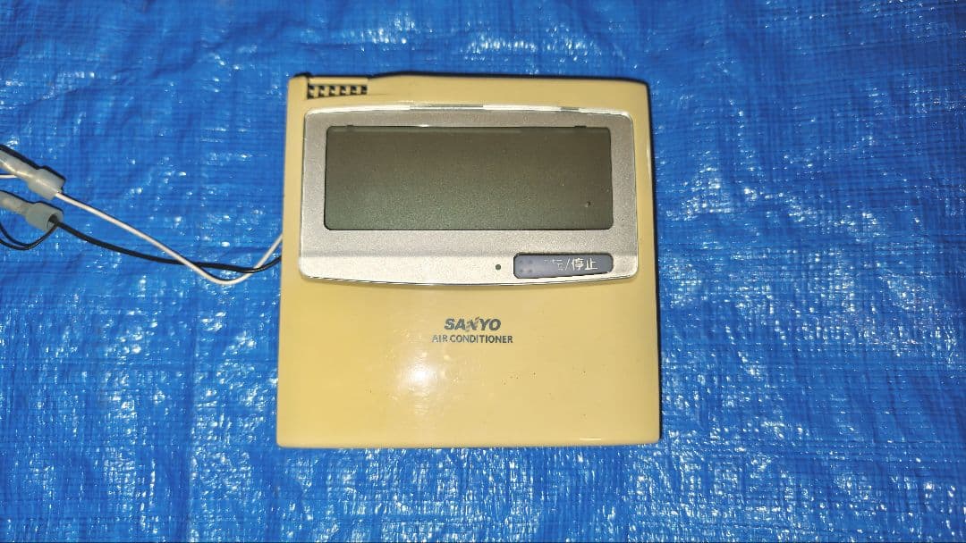 SANYO RCS-SH80A サンヨー エアコン リモコン ②