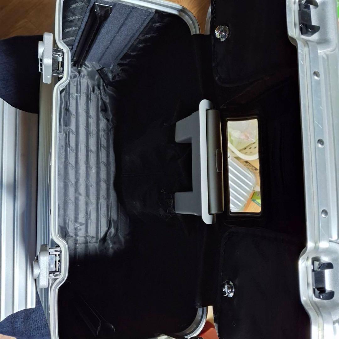 リモワ　パイロット　トロリー2輪　カナダ製