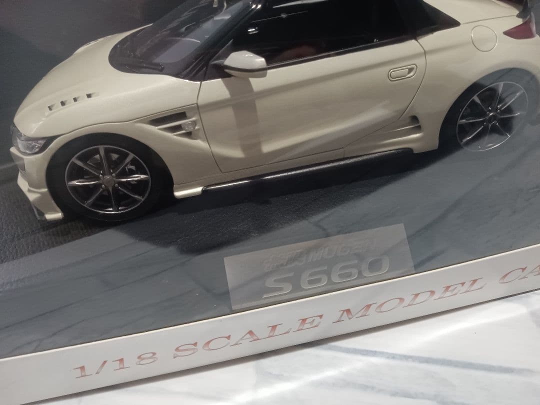1/18 ホンダ　S660 無限　オフィシャル　ミニカー　ホワイトパール