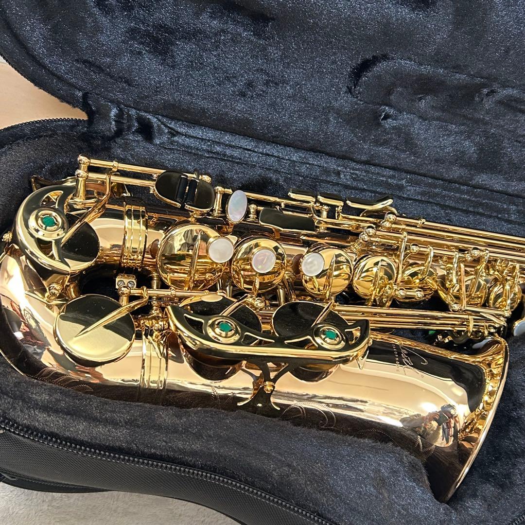 アルトサックス　FESTI TIARA A