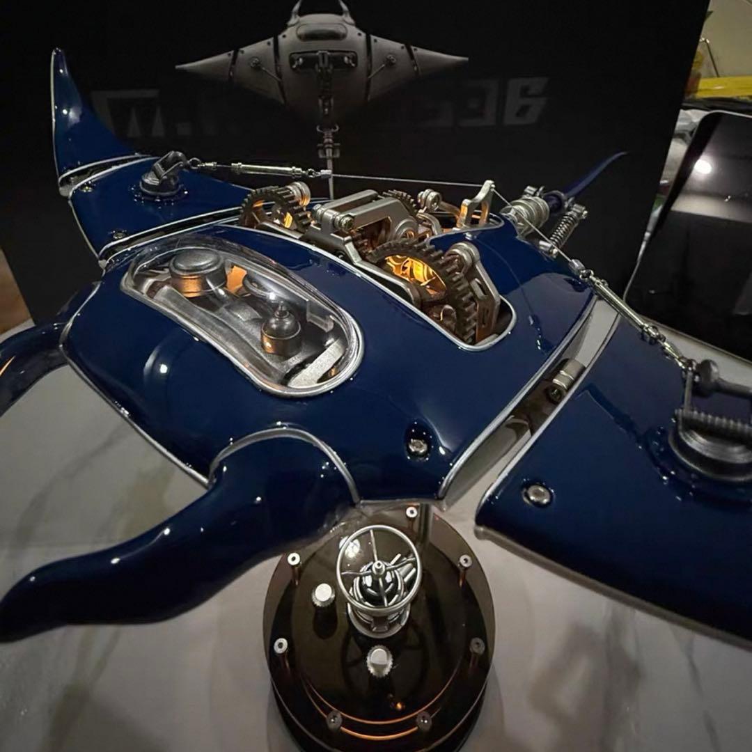 メカエイ（機械魔鬼魚）純金属組み立て式 電動駆動 アートオブジェ