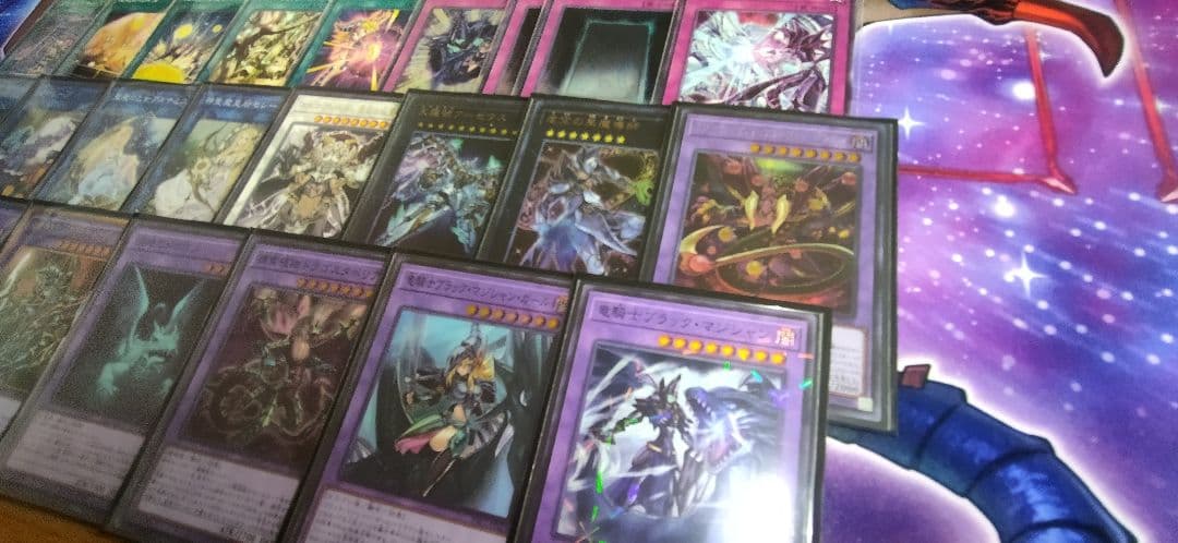 遊戯王　ブラックマジシャン　デッキ　アンヘル　ブラマジガール　ティマイオス