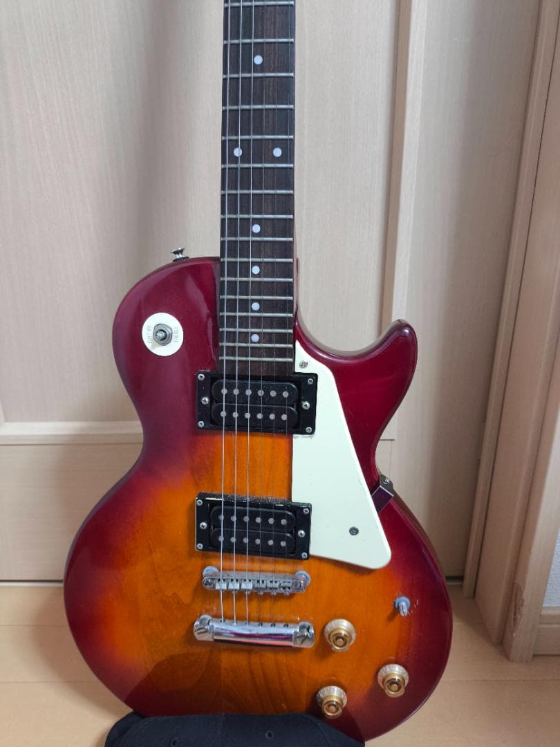 エピフォン　レスポール