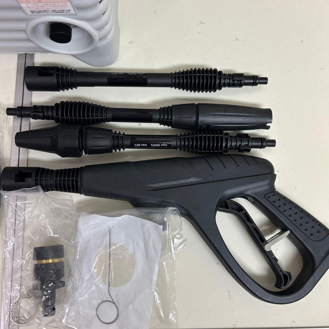 極美品　アイリスオーヤマ タンク式高圧洗浄機　SBT-512NS