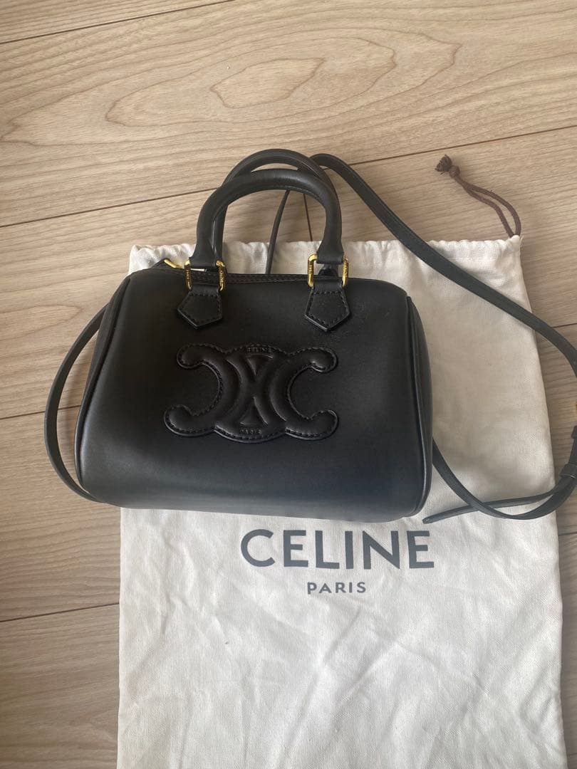 w*様 CELINE スモール ボストン キュイル トリオンフ ハンドバッグ ブ