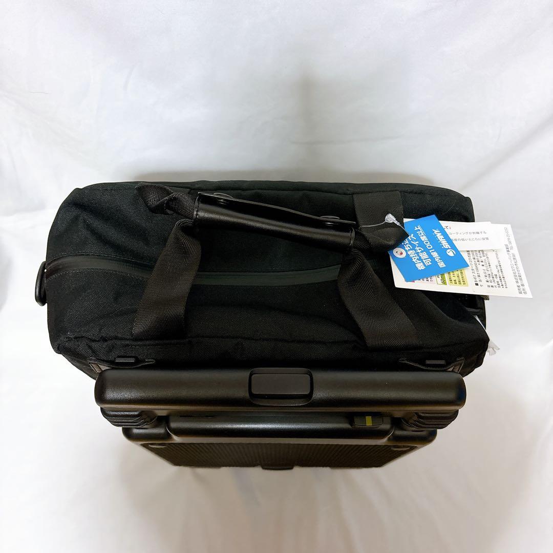 【新品✨️】SWANY スワニー スターツコラボ ブラック イス付き スーツケース