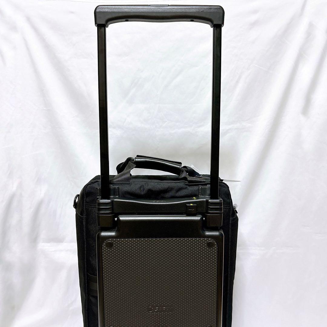 【新品✨️】SWANY スワニー スターツコラボ ブラック イス付き スーツケース